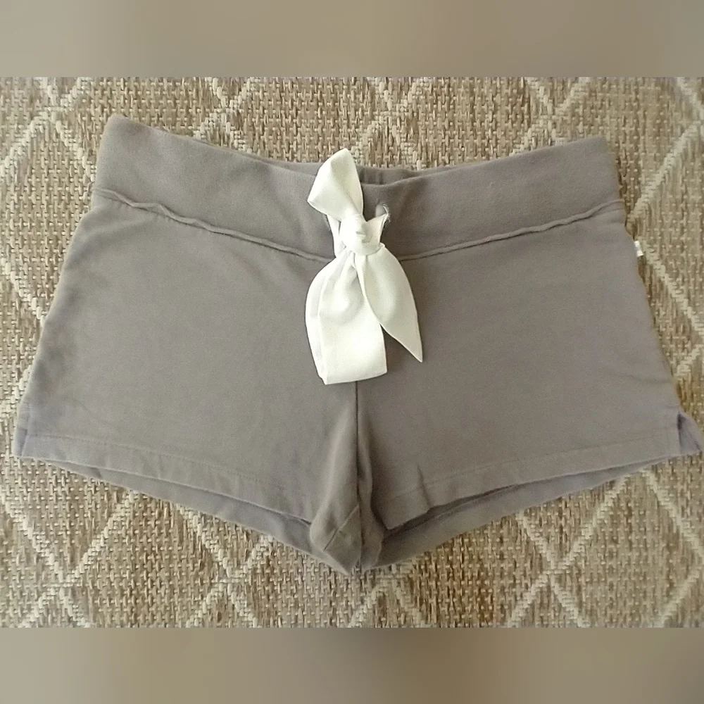 Low Rise Short Shorts Yoga/ Athletic Adjustable White Satin Bow - Picture 7 of 16